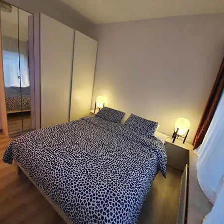 Antwerp Hideaway, Outside Of Low Emission Zone Anvers