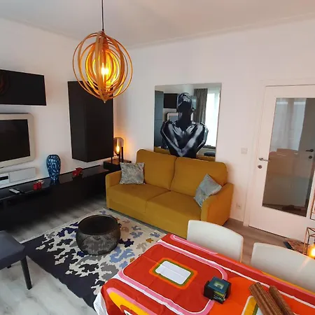 Antwerp Hideaway, Outside Of Low Emission Zone * Antwerp